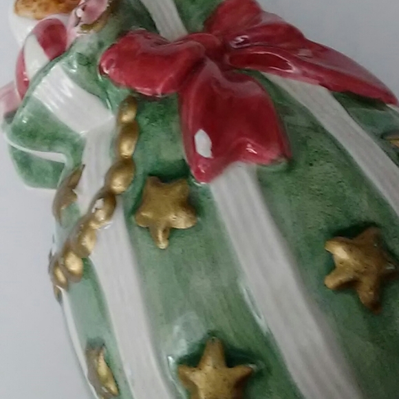 FITZ AND FLOYD |  Santa Salt & Pepper Shaker - Picture 8 of 8